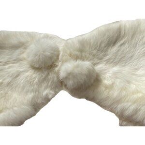 Vintage Rabbit Fur White Over The Shoulder Cape Wrap 60s 70s Fits Small-Medium